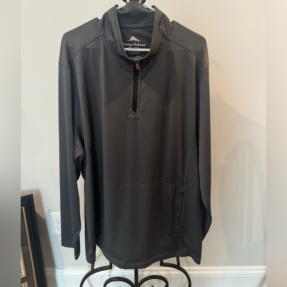 Tommy Bahama 1/4 Zip Pullover